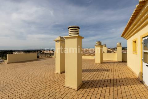 Apartamento T2 Venda em Quarteira,Loulé