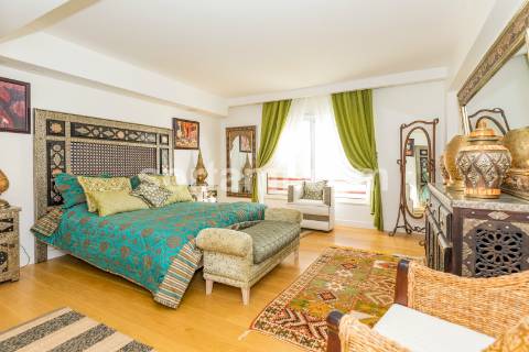 Apartamento T4 Venda em Quarteira,Loulé