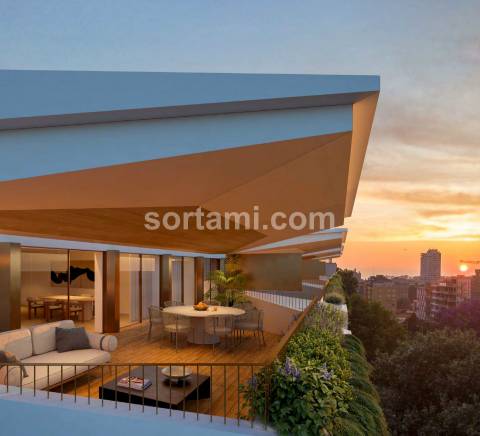 Apartamento T4 Venda em Cedofeita, Santo Ildefonso, Sé, Miragaia, São Nicolau e Vitória,Porto