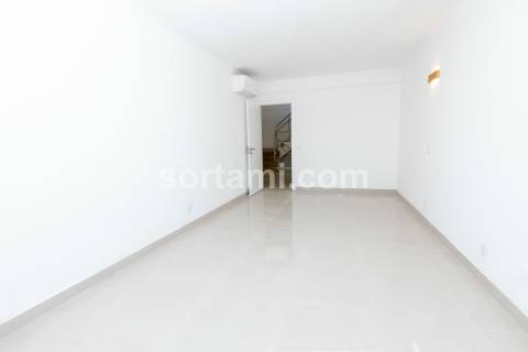 Moradia em Banda T3 Venda em Albufeira e Olhos de Água,Albufeira