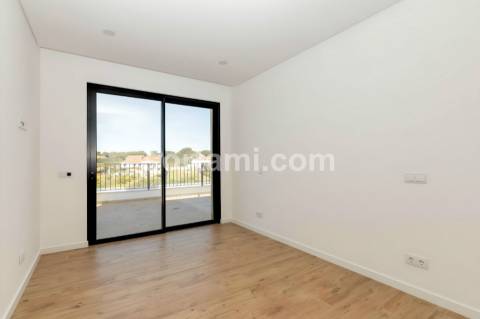 Moradia Isolada T4 Venda em Quarteira,Loulé