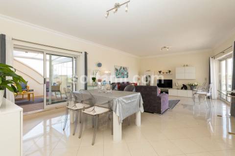 Apartamento T3 Venda em Quarteira,Loulé