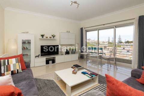 Apartamento T3 Venda em Quarteira,Loulé