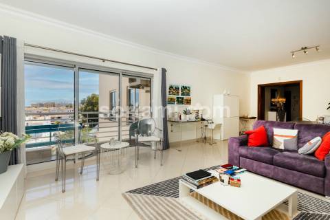 Apartamento T3 Venda em Quarteira,Loulé