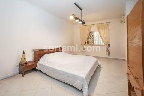 Apartamento T3 Venda em Quarteira,Loulé