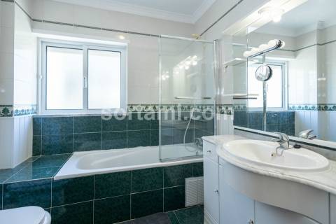 Apartamento T2 Venda em Albufeira e Olhos de Água,Albufeira