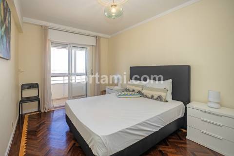 Apartamento T6 Venda em Faro (Sé e São Pedro),Faro