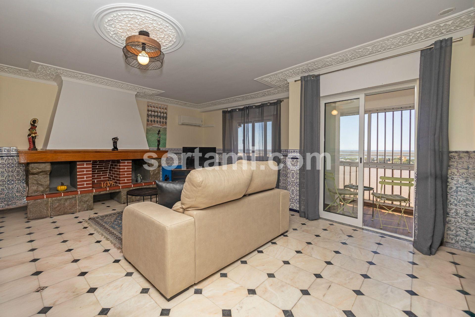 Apartamento T6 Venda em Faro (Sé e São Pedro),Faro