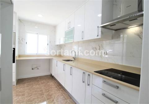 Apartamento T4 Venda em Olhão,Olhão
