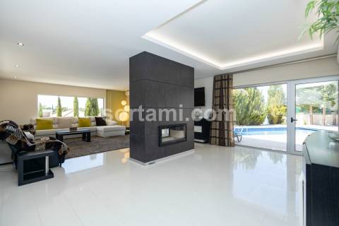 Moradia Isolada T3+1 Venda em Albufeira e Olhos de Água,Albufeira