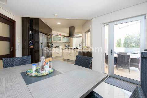 Moradia Isolada T3+1 Venda em Albufeira e Olhos de Água,Albufeira