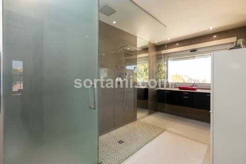 Moradia Isolada T3+1 Venda em Albufeira e Olhos de Água,Albufeira