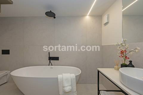 Apartamento T0+1 Venda em Cedofeita, Santo Ildefonso, Sé, Miragaia, São Nicolau e Vitória,Porto