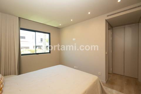 Moradia Isolada T4 Venda em Quarteira,Loulé