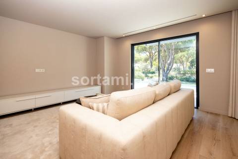 Moradia Isolada T4 Venda em Quarteira,Loulé