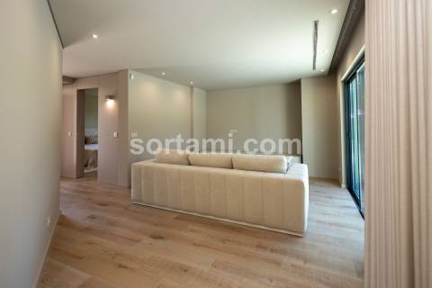 Moradia Isolada T4 Venda em Quarteira,Loulé