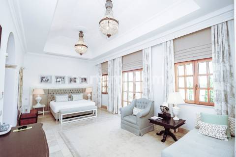 Moradia Isolada T7+4 Venda em Almancil,Loulé