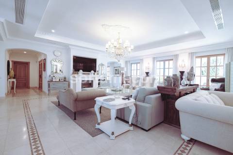 Moradia Isolada T7+4 Venda em Almancil,Loulé