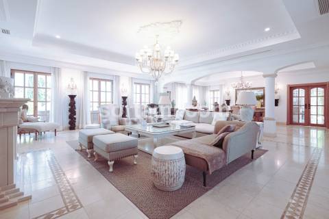 Moradia Isolada T7+4 Venda em Almancil,Loulé