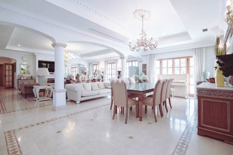 Moradia Isolada T7+4 Venda em Almancil,Loulé