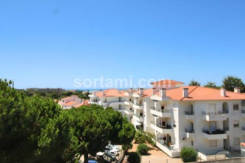 Apartamento T0+3 Venda em Albufeira e Olhos de Água,Albufeira