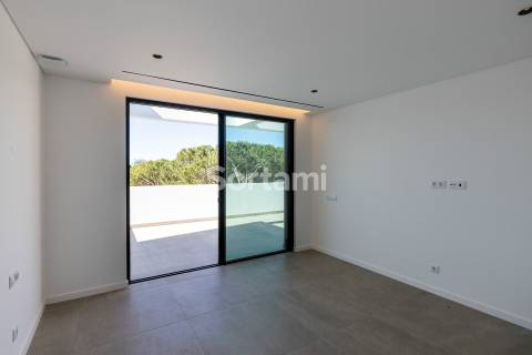 Moradia Isolada T4 Venda em Quarteira,Loulé