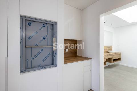 Moradia Isolada T4 Venda em Quarteira,Loulé