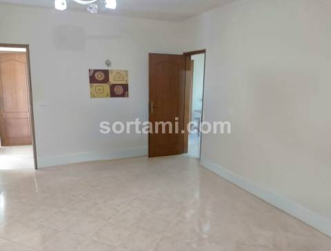 Moradia Isolada T2+1 Venda em Algoz e Tunes,Silves