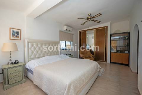 Moradia Isolada T4 Venda em Quarteira,Loulé