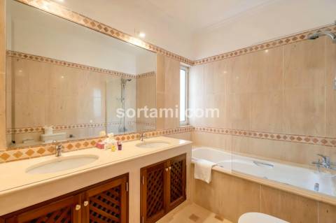 Apartamento T2 Venda em Almancil,Loulé