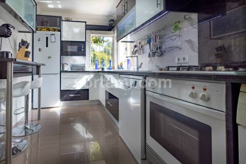 Moradia Geminada T3 Venda em Quarteira,Loulé