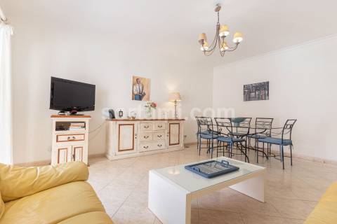 Apartamento T2 Venda em Quarteira,Loulé