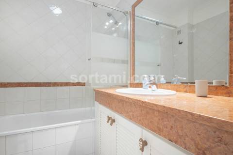 Apartamento T2 Venda em Quarteira,Loulé