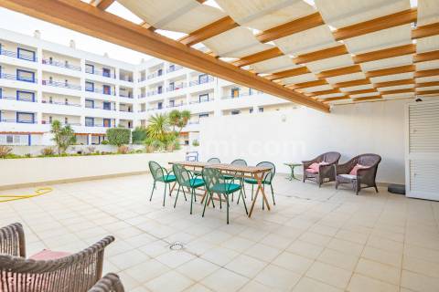 Apartamento T2 Venda em Quarteira,Loulé