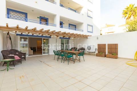 Apartamento T2 Venda em Quarteira,Loulé