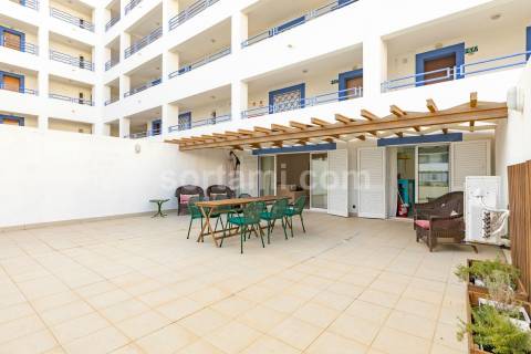 Apartamento T2 Venda em Quarteira,Loulé
