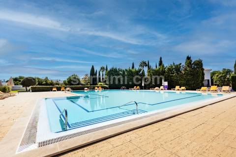 Apartamento T2 Venda em Quarteira,Loulé