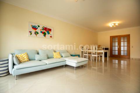 Apartamento T2 Venda em Quarteira,Loulé