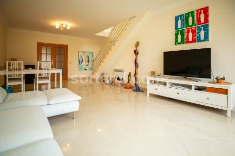 Apartamento T2 Venda em Quarteira,Loulé