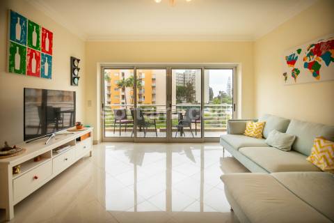 Apartamento T2 Venda em Quarteira,Loulé