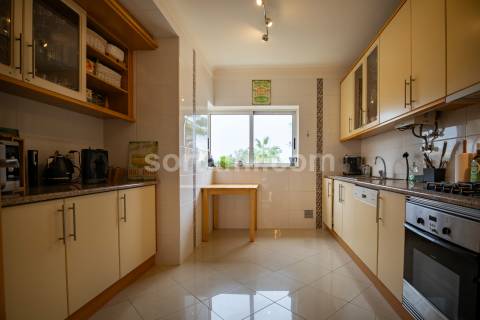 Apartamento T2 Venda em Quarteira,Loulé
