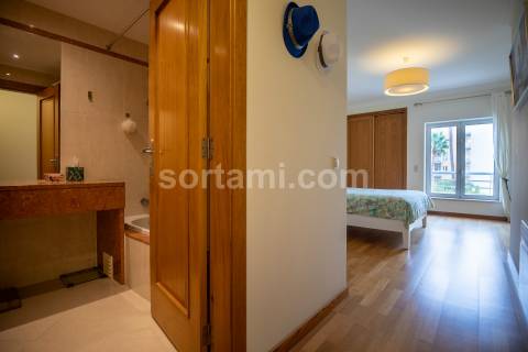 Apartamento T2 Venda em Quarteira,Loulé