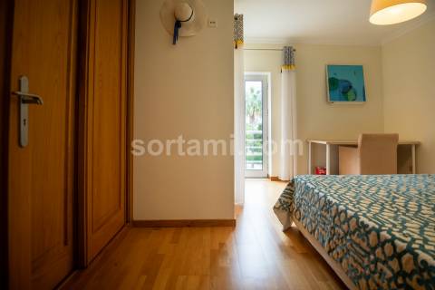 Apartamento T2 Venda em Quarteira,Loulé