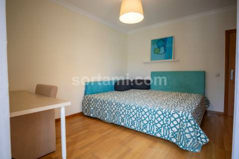 Apartamento T2 Venda em Quarteira,Loulé