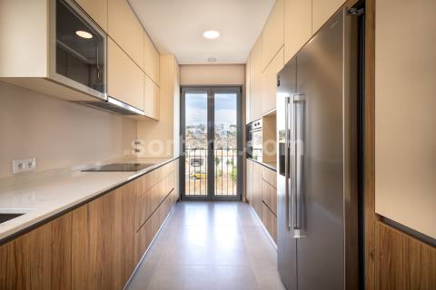 Moradia Isolada T4 Venda em Albufeira e Olhos de Água,Albufeira