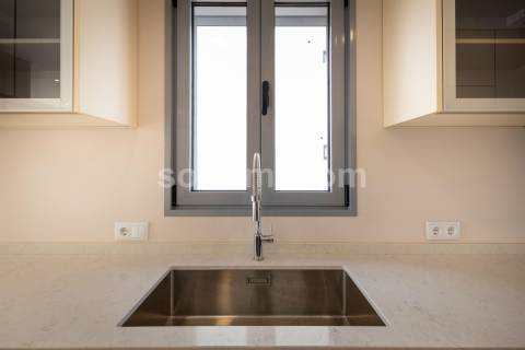 Moradia Isolada T4 Venda em Albufeira e Olhos de Água,Albufeira