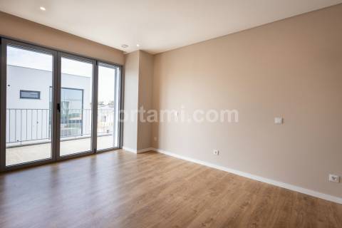 Moradia Isolada T4 Venda em Albufeira e Olhos de Água,Albufeira