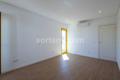 Apartamento T2 Venda em Quarteira,Loulé