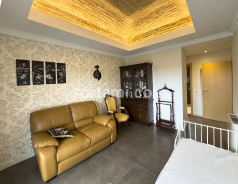 Moradia Geminada T3+1 Venda em Quarteira,Loulé