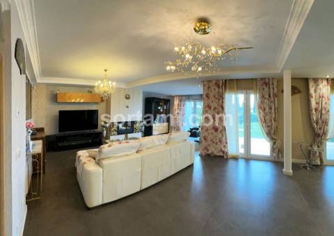 Moradia Geminada T3+1 Venda em Quarteira,Loulé